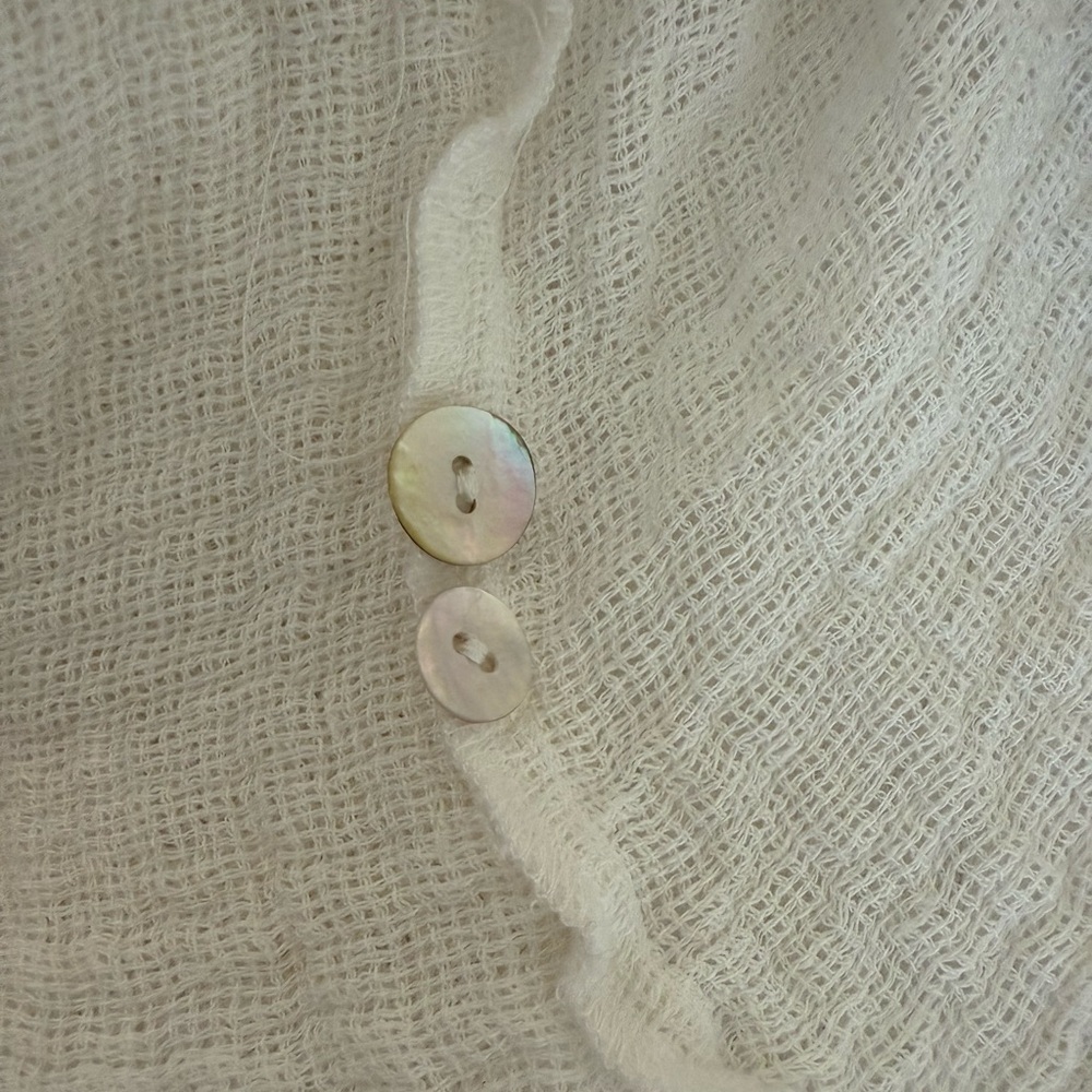 Marilu White Linen Button Up Sheer Blouse With Blue Accents - Picture 9 of 9